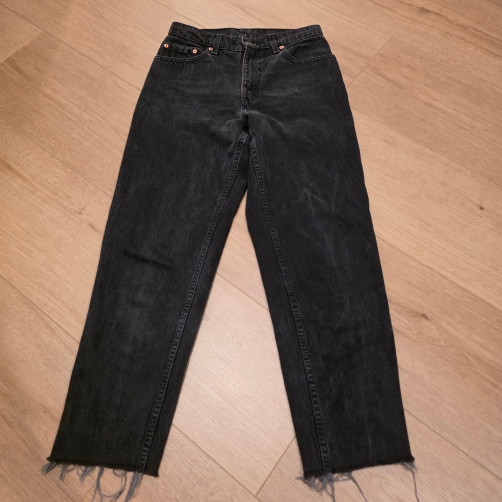 VTG Levis 550 Relaxed Fit Tapered Leg Jeans Faded Black Raw Hem 9 MED 28x26.5